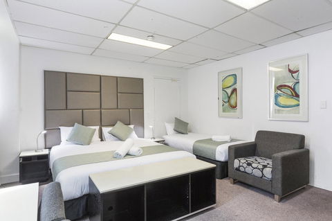 Cosmo On Bank - Accommodation in Bendigo 1