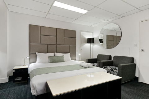 Cosmo On Bank - Accommodation in Bendigo 3