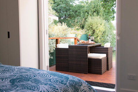 A Coonawarra Experience - Accommodation in Bendigo 0