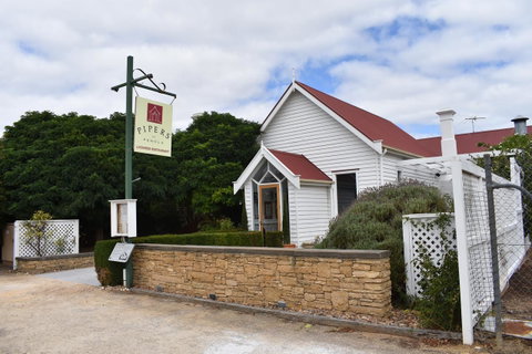 A Coonawarra Experience - Accommodation in Bendigo 27