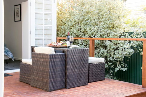 A Coonawarra Experience - Accommodation in Bendigo 4