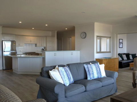 Emu Bay Holiday Homes - Accommodation in Bendigo 15