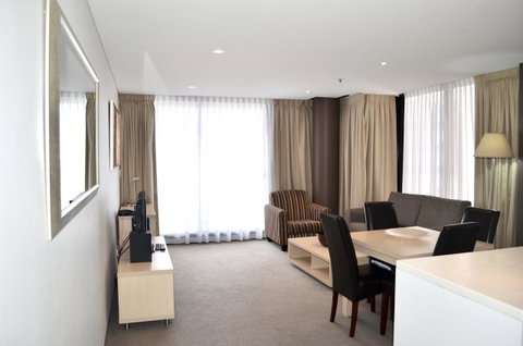 APTonNorthTCE - Accommodation in Bendigo 0