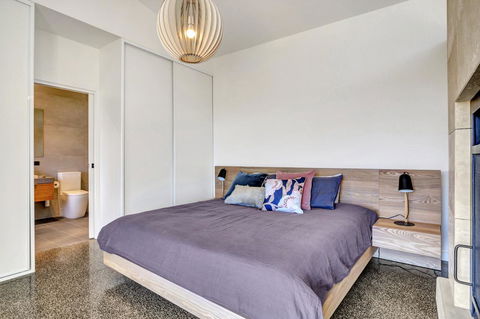 Shadow Creek McLaren Vale - Accommodation in Bendigo 13