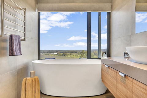 Shadow Creek McLaren Vale - Accommodation in Bendigo 4