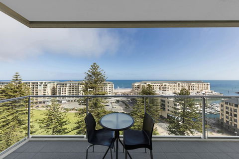 Oaks Glenelg Liberty Suites - Accommodation in Bendigo 11