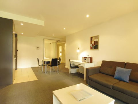Oaks Glenelg Liberty Suites - Accommodation in Bendigo 22