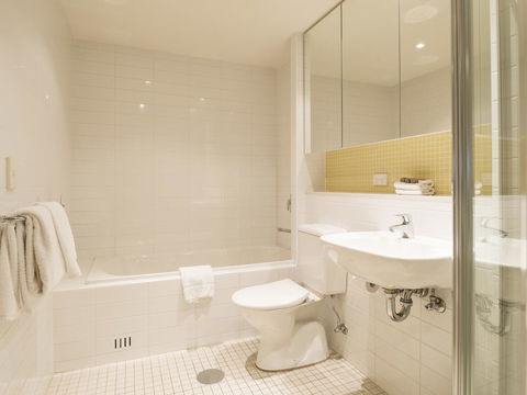 Oaks Glenelg Liberty Suites - Accommodation in Bendigo 26