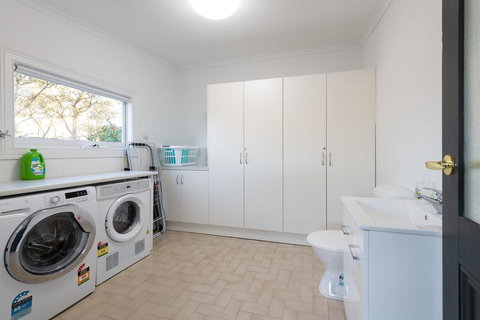 The Other House - Accommodation in Bendigo 18