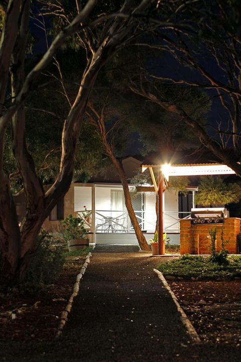 Cape Jervis Holiday Units - Accommodation in Bendigo 12