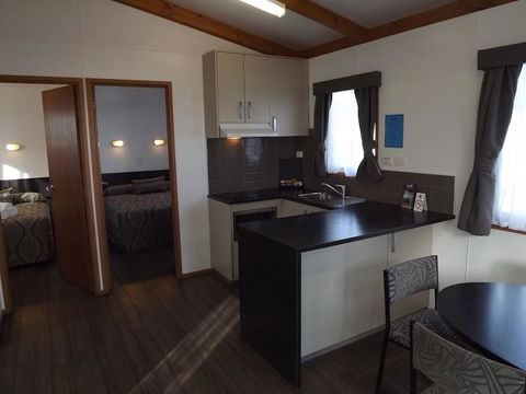 Ceduna Foreshore Caravan Park - Accommodation in Bendigo 13