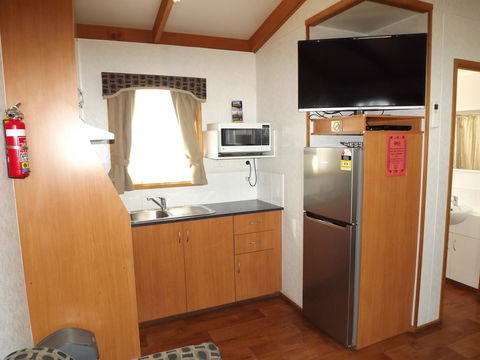 Ceduna Foreshore Caravan Park - Accommodation in Bendigo 14