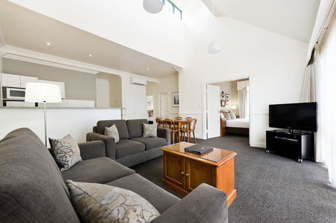 Majestic Old Lion Apartments - Accommodation in Bendigo 6