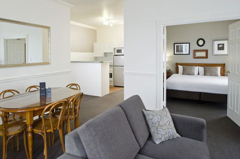 Majestic Old Lion Apartments - Accommodation in Bendigo 7