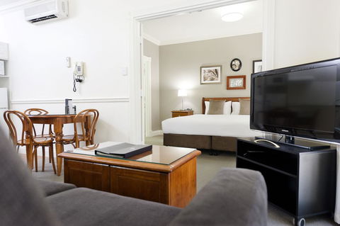 Majestic Old Lion Apartments - Accommodation in Bendigo 10
