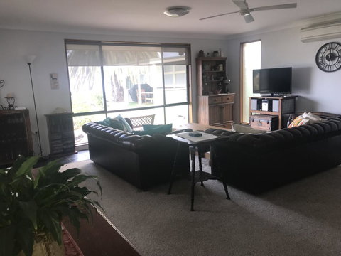 Hydeaway Bay - Own Private Bay + Kayaks - Accommodation in Bendigo 7