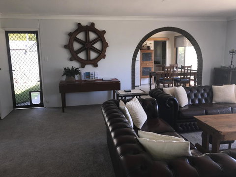 Hydeaway Bay - Own Private Bay + Kayaks - Accommodation in Bendigo 6