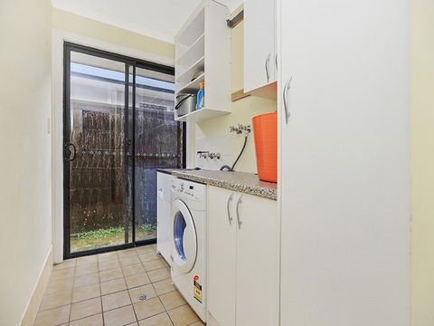 Lakeside - Encounter Bay - Accommodation in Bendigo 15
