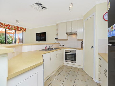 Lakeside - Encounter Bay - Accommodation in Bendigo 8
