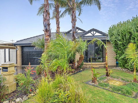 Lakeside - Encounter Bay - Accommodation in Bendigo 1