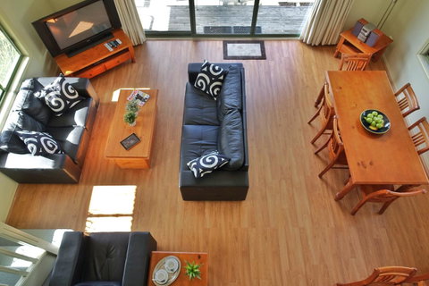 SkyView Villa - Accommodation in Bendigo 2