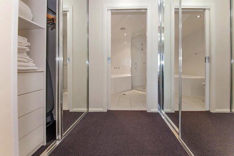 Pacific Blue 278-265 Sandy Pt Rd- Dual Key Access, Wifi, Linen And Air Conditioning - Accommodation in Bendigo 13