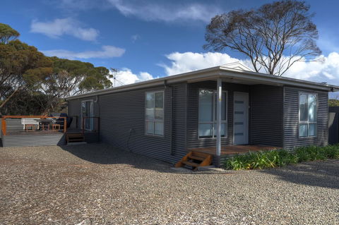 Home On Torrens - Accommodation in Bendigo 23