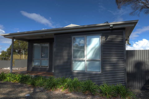 Home On Torrens - Accommodation in Bendigo 25