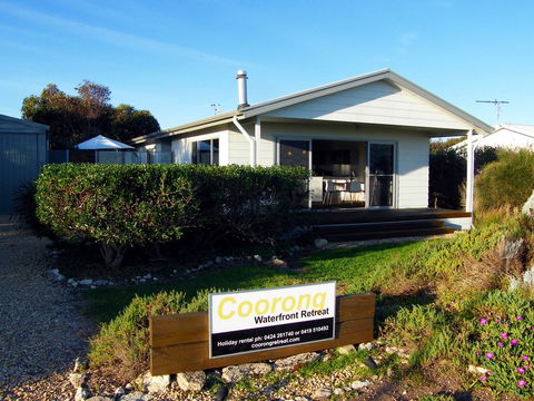 Coorong Waterfront Retreat - Accommodation in Bendigo 14
