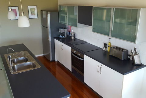 Coorong Waterfront Retreat - Accommodation in Bendigo 9