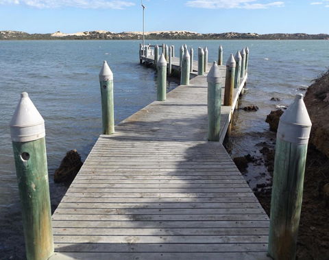 Coorong Waterfront Retreat - Accommodation in Bendigo 33