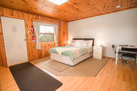 Seppelts View Cabins - Accommodation in Bendigo 19