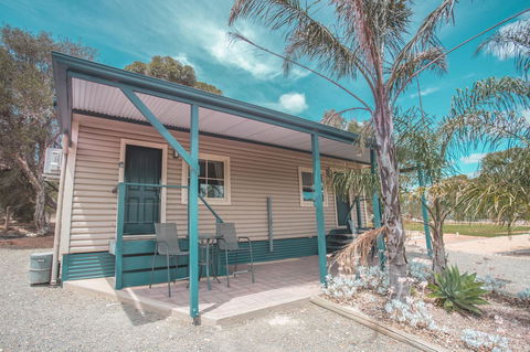 Seppelts View Cabins - Accommodation in Bendigo 1