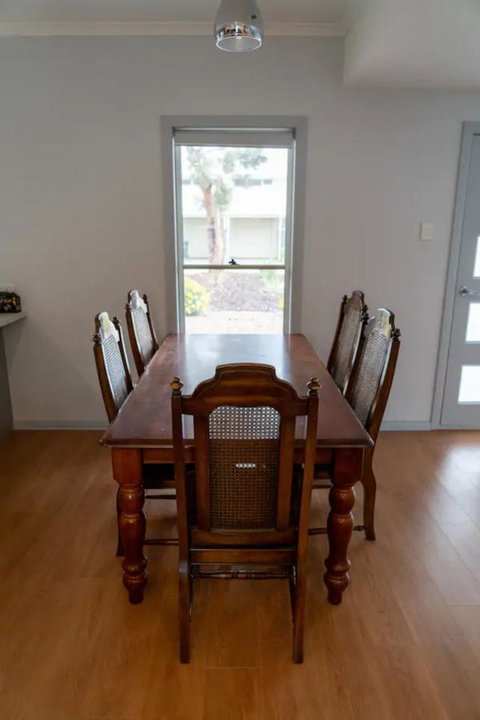 Gawler Townhouse 3 Bedroom - Accommodation in Bendigo 21