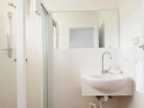 Arcadia Motel - Accommodation in Bendigo 9