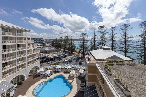 Crowne Plaza Terrigal Pacific, An IHG Hotel - Accommodation in Bendigo 1