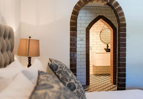 The Manor Basket Range - Accommodation in Bendigo 3