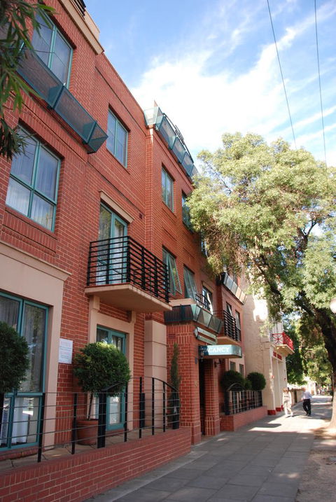 Majestic Tynte Street Apartments - Accommodation in Bendigo 4