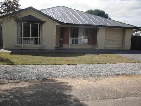 White Sands Retreat - Accommodation in Bendigo 0