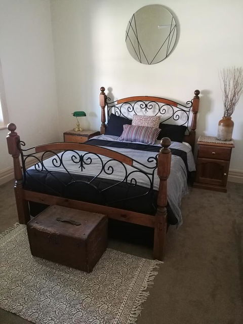 Hilda Anna's - Accommodation in Bendigo 21
