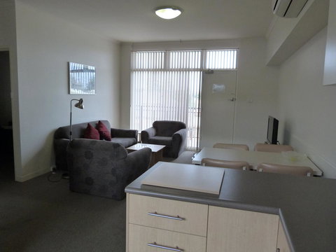Glenelg Holiday Apartments - Corfu - Accommodation in Bendigo 10