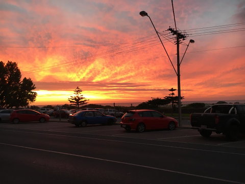 Adelaide - Semaphore Beach Front - Accommodation in Bendigo 4