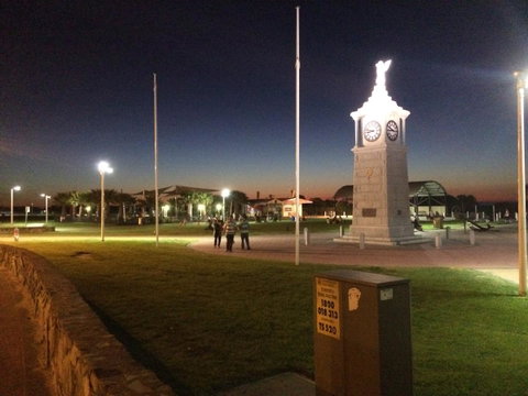 Adelaide - Semaphore Beach Front - Accommodation in Bendigo 30