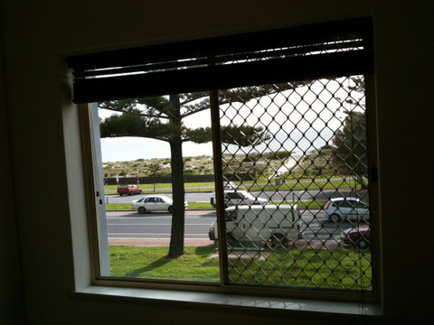 Adelaide - Semaphore Beach Front - Accommodation in Bendigo 14