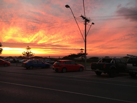 Adelaide - Semaphore Beach Front - Accommodation in Bendigo 5