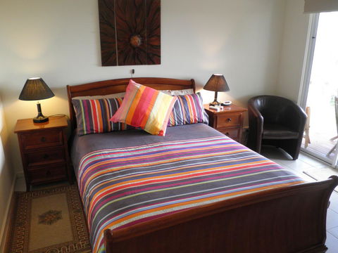 The Haven - Island Beach - Accommodation in Bendigo 8