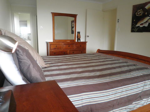 The Haven - Island Beach - Accommodation in Bendigo 10