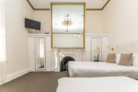 Seawall Apartments - Accommodation in Bendigo 5