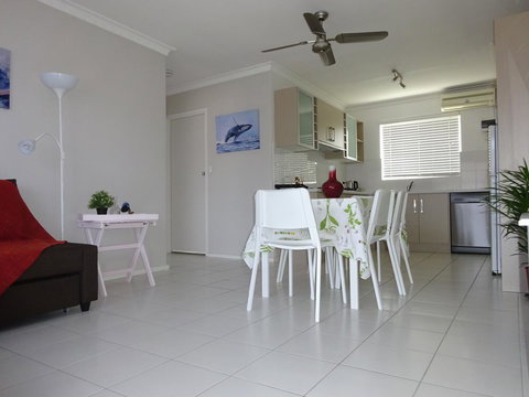 Selene Holiday Apartment @West Beach - Accommodation in Bendigo 1