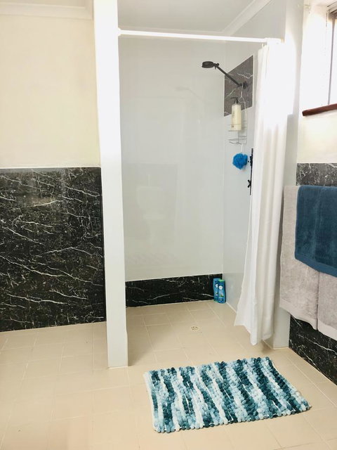 Aussie Opal Diggers Outback Retreat-Undergound - Accommodation in Bendigo 18